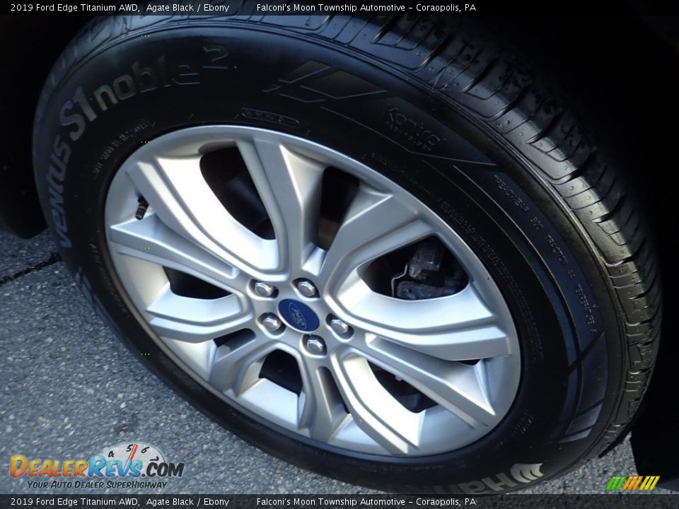 2019 Ford Edge Titanium AWD Agate Black / Ebony Photo #10