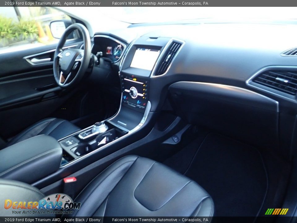 2019 Ford Edge Titanium AWD Agate Black / Ebony Photo #12
