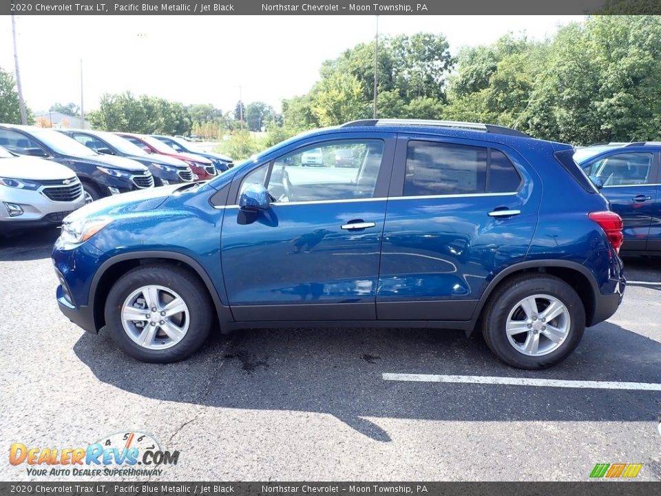 2020 Chevrolet Trax LT Pacific Blue Metallic / Jet Black Photo #2