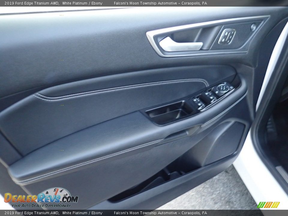 2019 Ford Edge Titanium AWD White Platinum / Ebony Photo #18