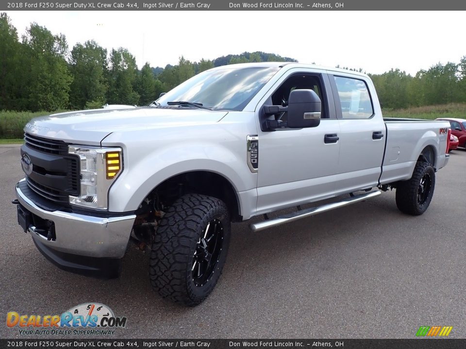 2018 Ford F250 Super Duty XL Crew Cab 4x4 Ingot Silver / Earth Gray Photo #7