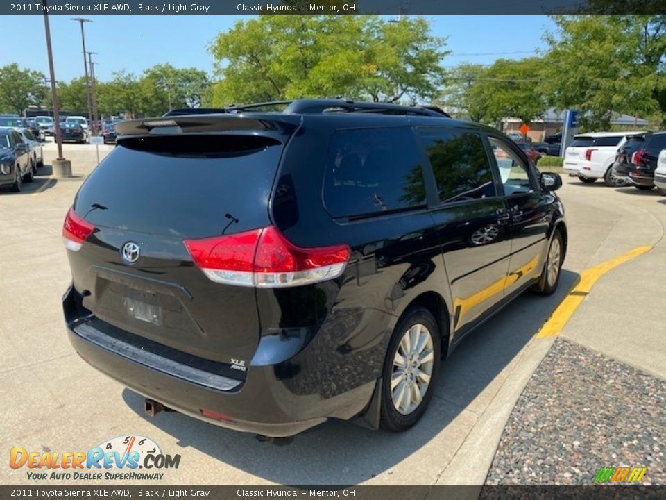 2011 Toyota Sienna XLE AWD Black / Light Gray Photo #2