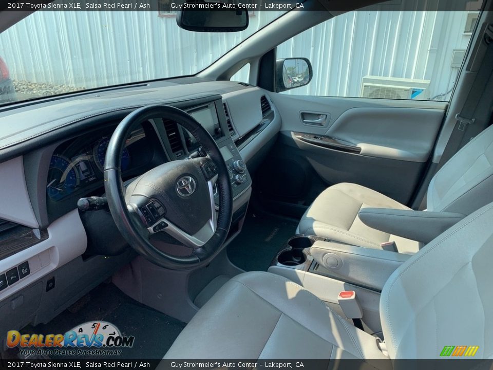 2017 Toyota Sienna XLE Salsa Red Pearl / Ash Photo #3