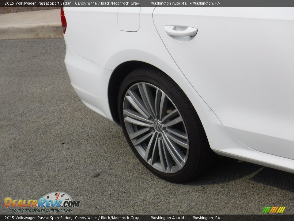 2015 Volkswagen Passat Sport Sedan Wheel Photo #9