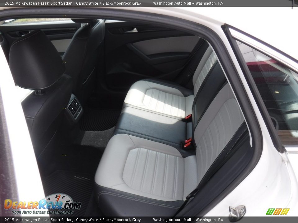 Rear Seat of 2015 Volkswagen Passat Sport Sedan Photo #27