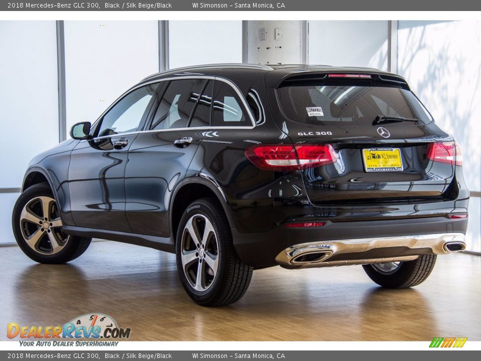 2018 Mercedes-Benz GLC 300 Black / Silk Beige/Black Photo #3