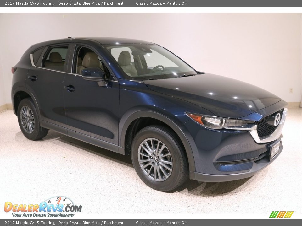 Front 3/4 View of 2017 Mazda CX-5 Touring Photo #1