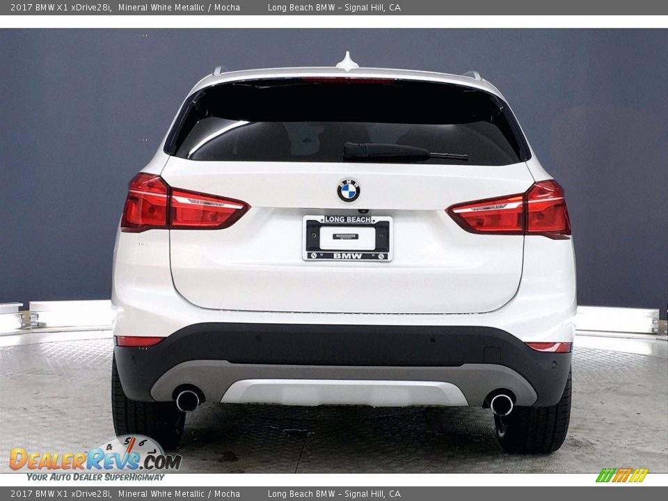 2017 BMW X1 xDrive28i Mineral White Metallic / Mocha Photo #3
