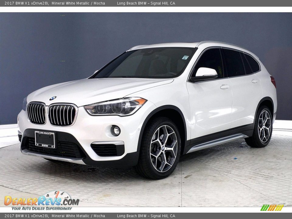 2017 BMW X1 xDrive28i Mineral White Metallic / Mocha Photo #11