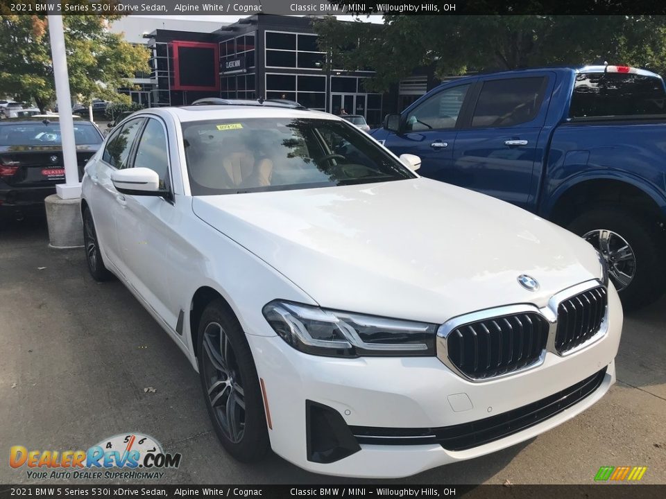 2021 BMW 5 Series 530i xDrive Sedan Alpine White / Cognac Photo #1