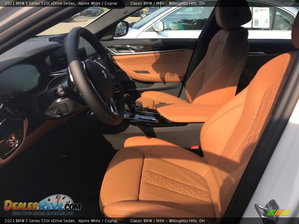 2021 BMW 5 Series 530i xDrive Sedan Alpine White / Cognac Photo #2
