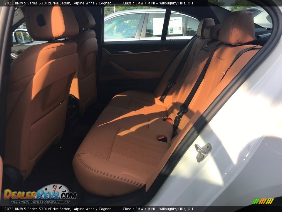 2021 BMW 5 Series 530i xDrive Sedan Alpine White / Cognac Photo #3