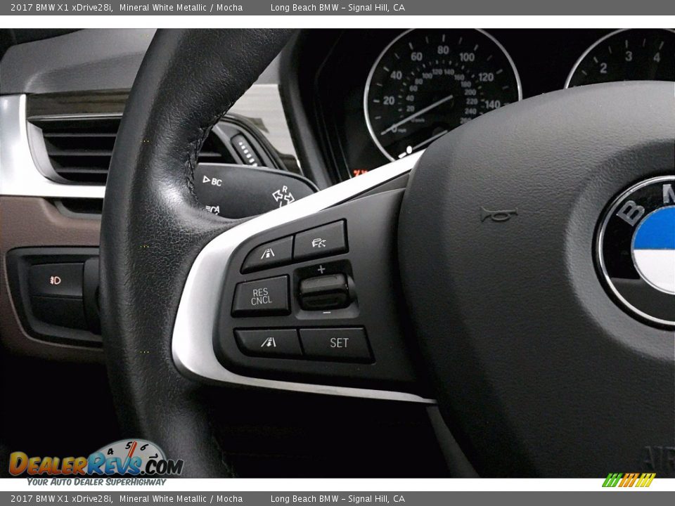 2017 BMW X1 xDrive28i Mineral White Metallic / Mocha Photo #17