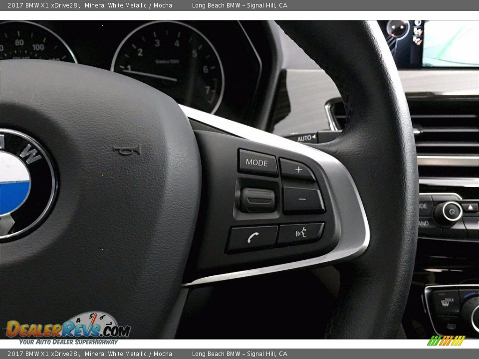 2017 BMW X1 xDrive28i Mineral White Metallic / Mocha Photo #18