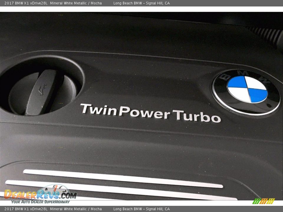 2017 BMW X1 xDrive28i Mineral White Metallic / Mocha Photo #34