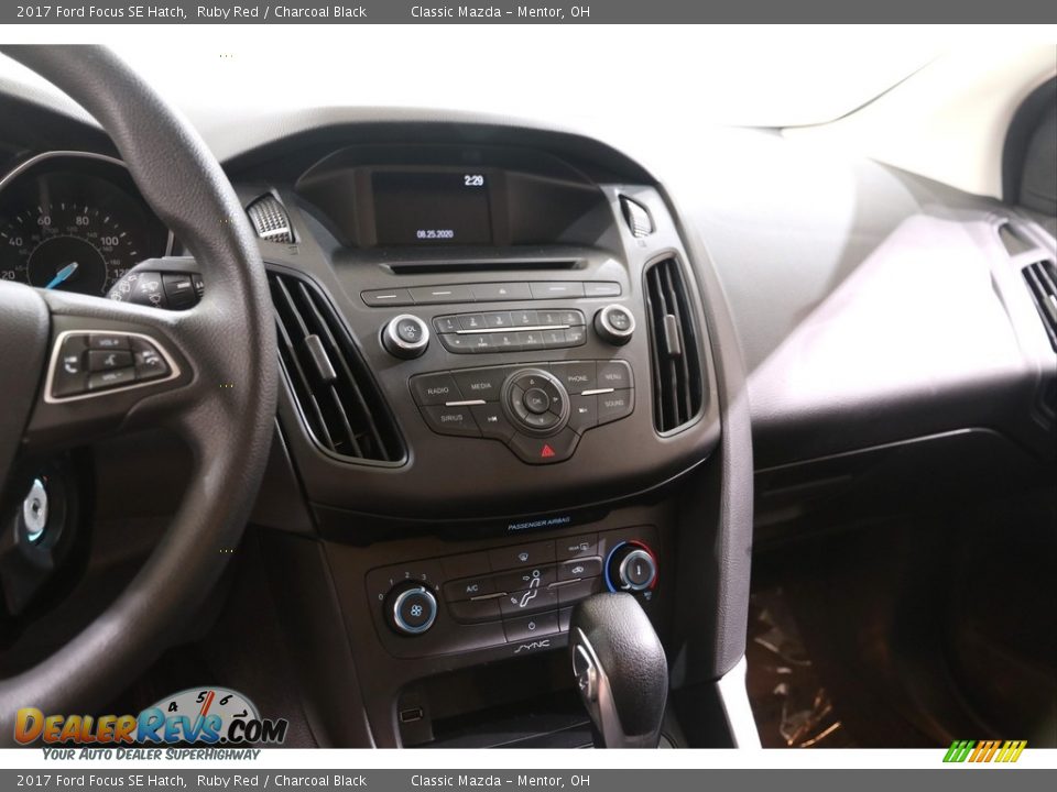 2017 Ford Focus SE Hatch Ruby Red / Charcoal Black Photo #9