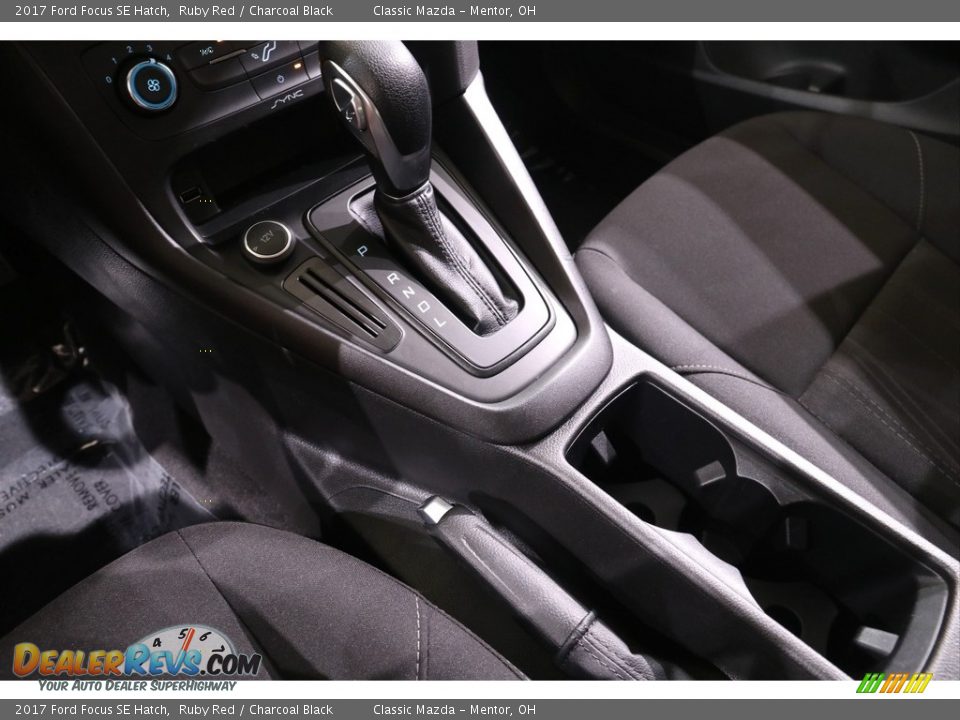 2017 Ford Focus SE Hatch Ruby Red / Charcoal Black Photo #12