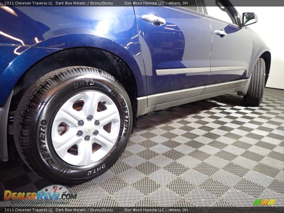 2011 Chevrolet Traverse LS Dark Blue Metallic / Ebony/Ebony Photo #16