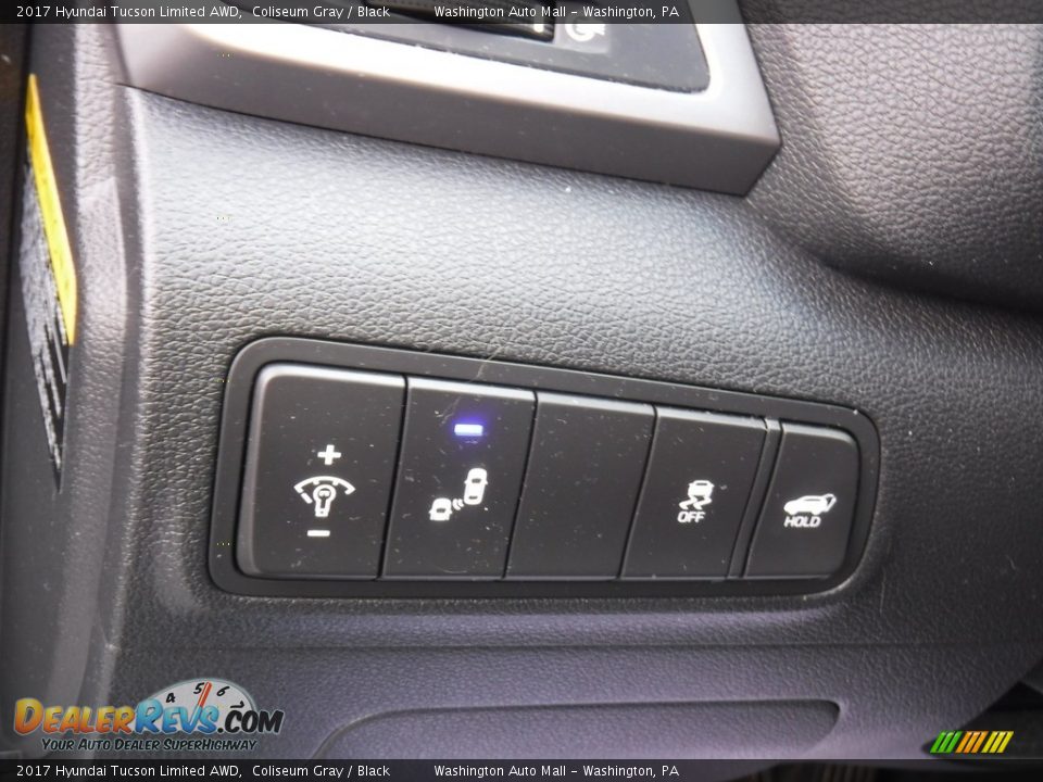 2017 Hyundai Tucson Limited AWD Coliseum Gray / Black Photo #12