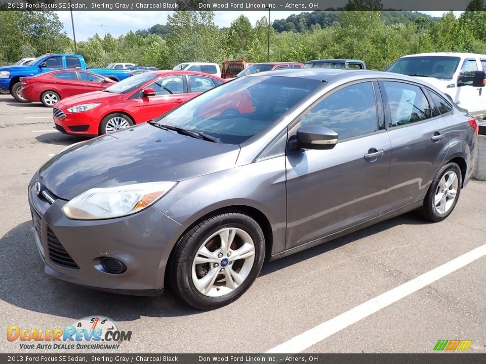 2013 Ford Focus SE Sedan Sterling Gray / Charcoal Black Photo #5