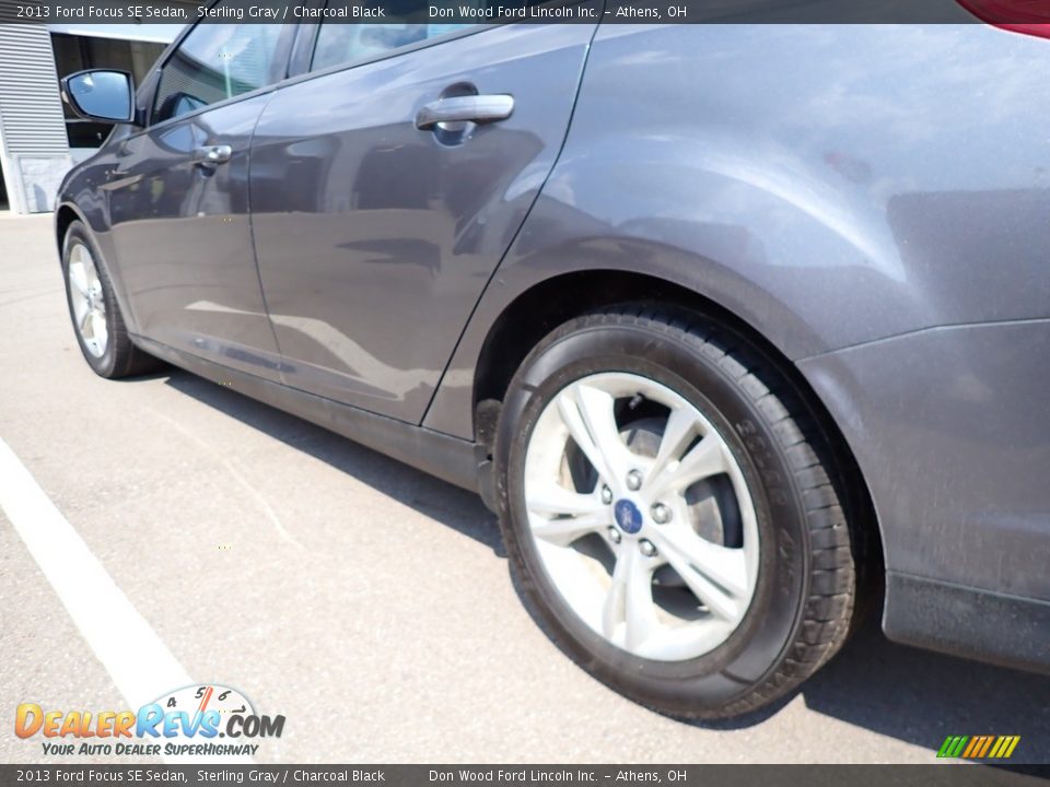 2013 Ford Focus SE Sedan Sterling Gray / Charcoal Black Photo #8