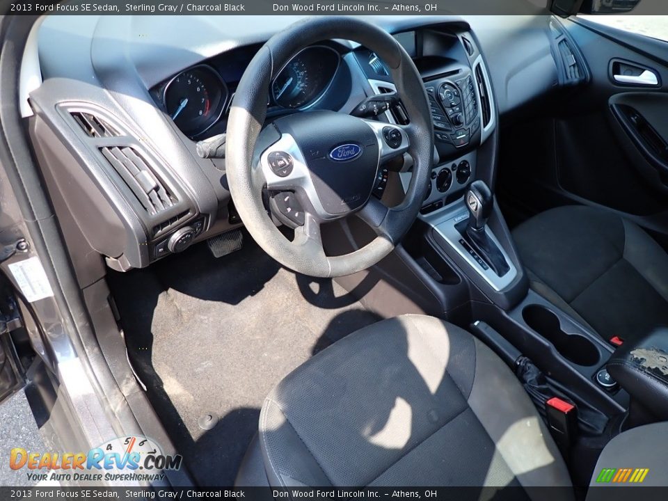 2013 Ford Focus SE Sedan Sterling Gray / Charcoal Black Photo #16