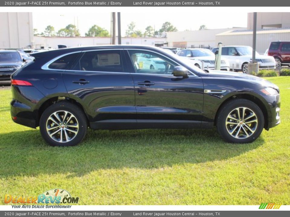 2020 Jaguar F-PACE 25t Premium Portofino Blue Metallic / Ebony Photo #4