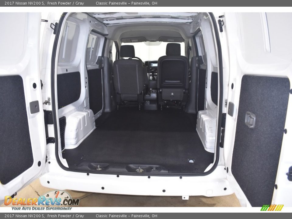 2017 Nissan NV200 S Trunk Photo #8