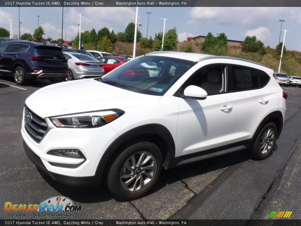 2017 Hyundai Tucson SE AWD Dazzling White / Gray Photo #5