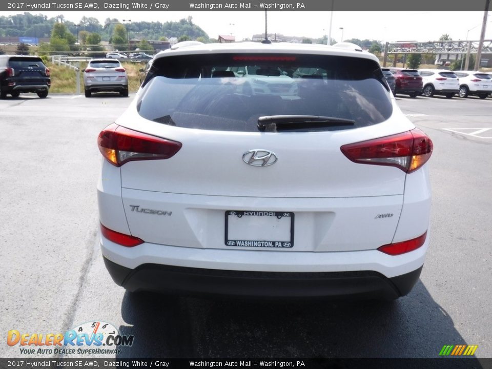 2017 Hyundai Tucson SE AWD Dazzling White / Gray Photo #8