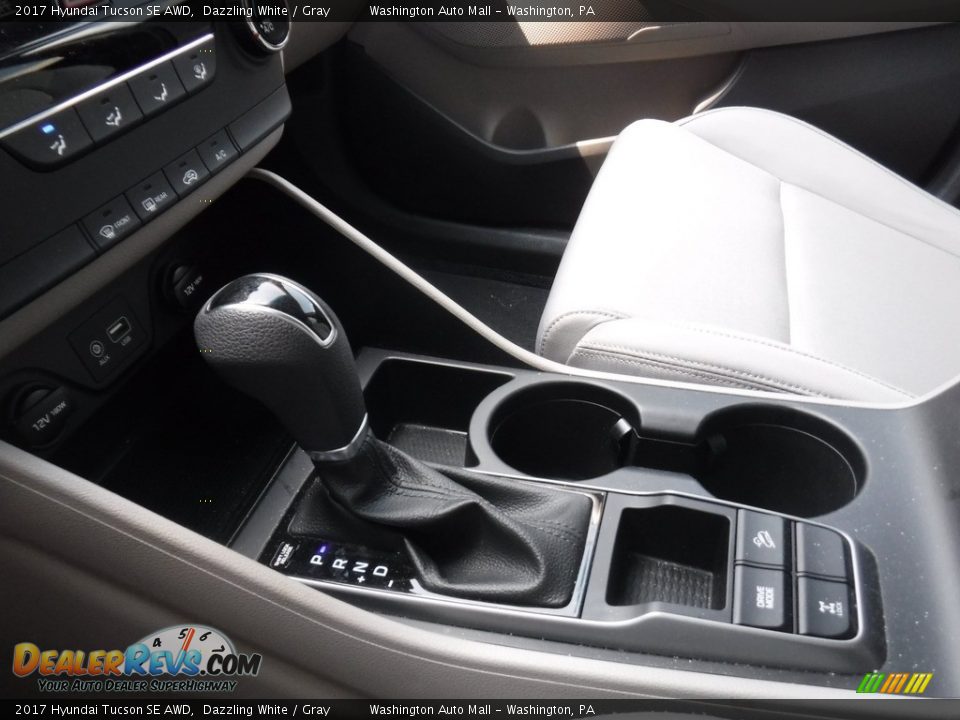 2017 Hyundai Tucson SE AWD Dazzling White / Gray Photo #17