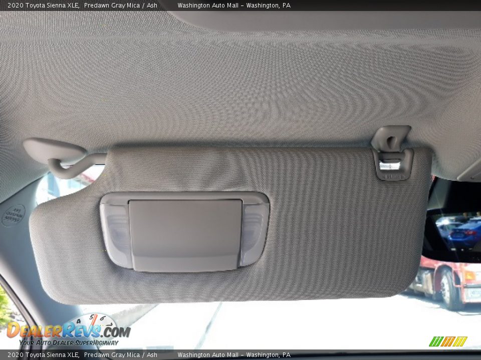2020 Toyota Sienna XLE Predawn Gray Mica / Ash Photo #19