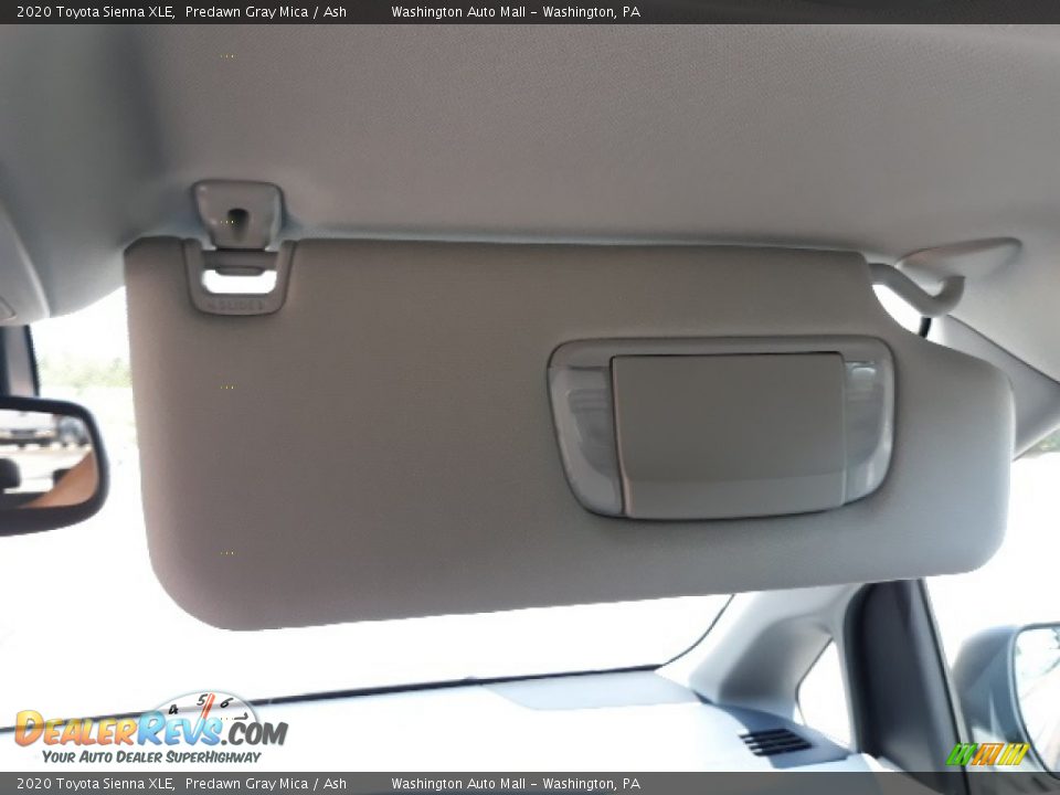 2020 Toyota Sienna XLE Predawn Gray Mica / Ash Photo #21