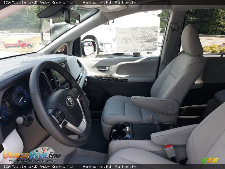 2020 Toyota Sienna XLE Predawn Gray Mica / Ash Photo #22