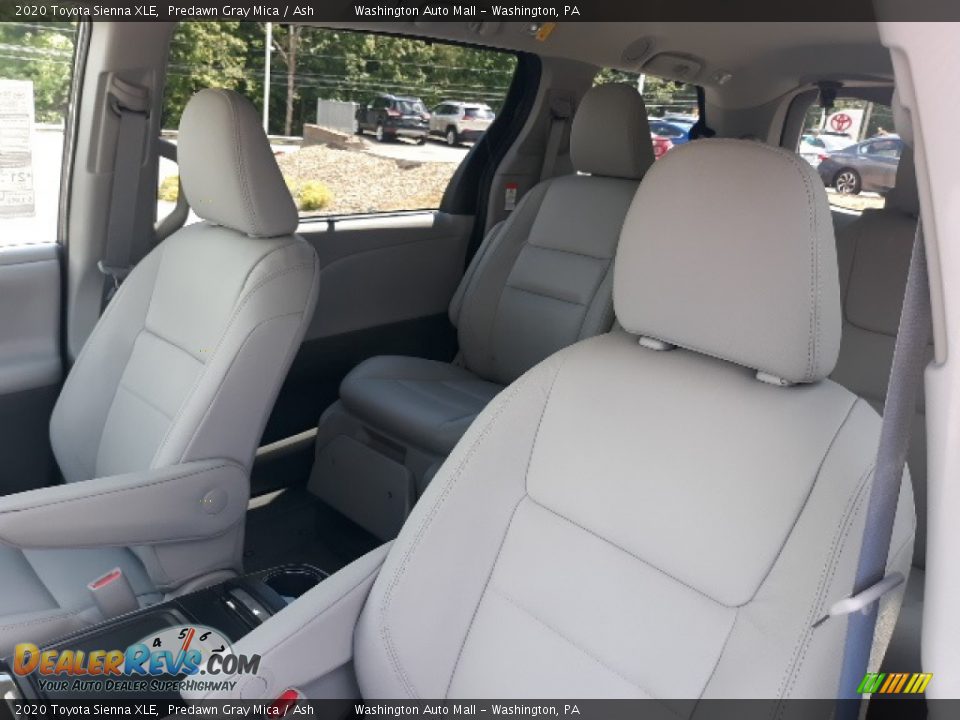 2020 Toyota Sienna XLE Predawn Gray Mica / Ash Photo #23