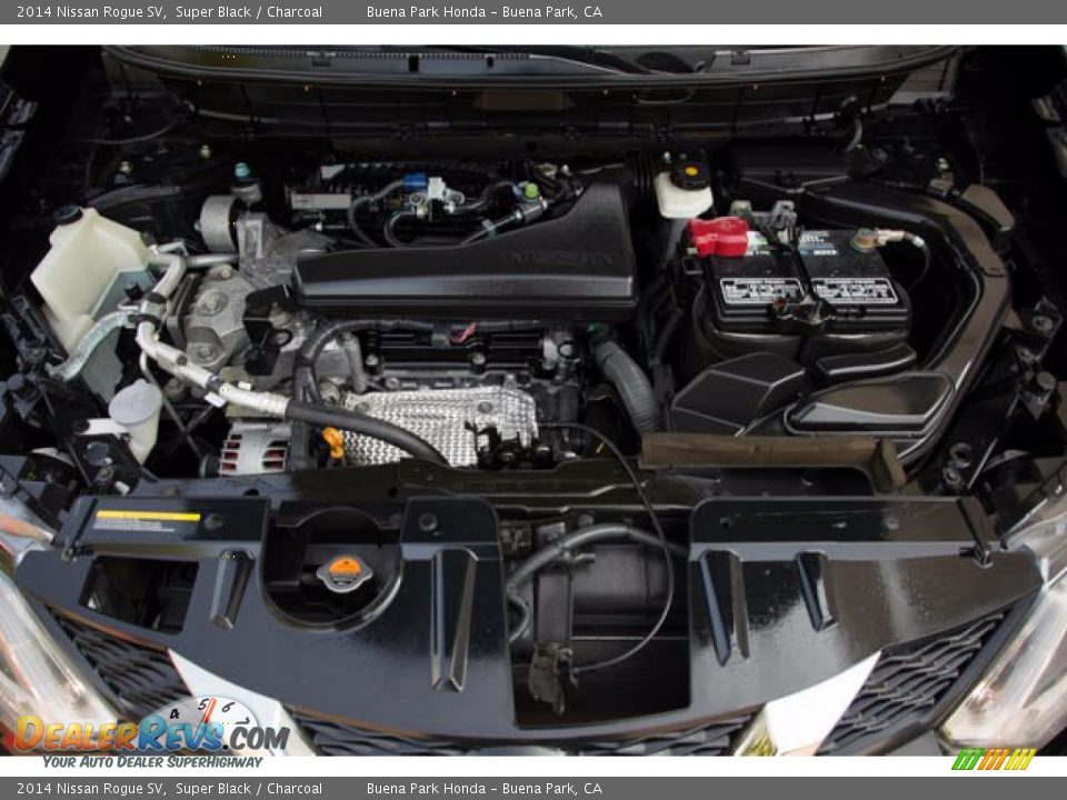 2014 Nissan Rogue SV Super Black / Charcoal Photo #33