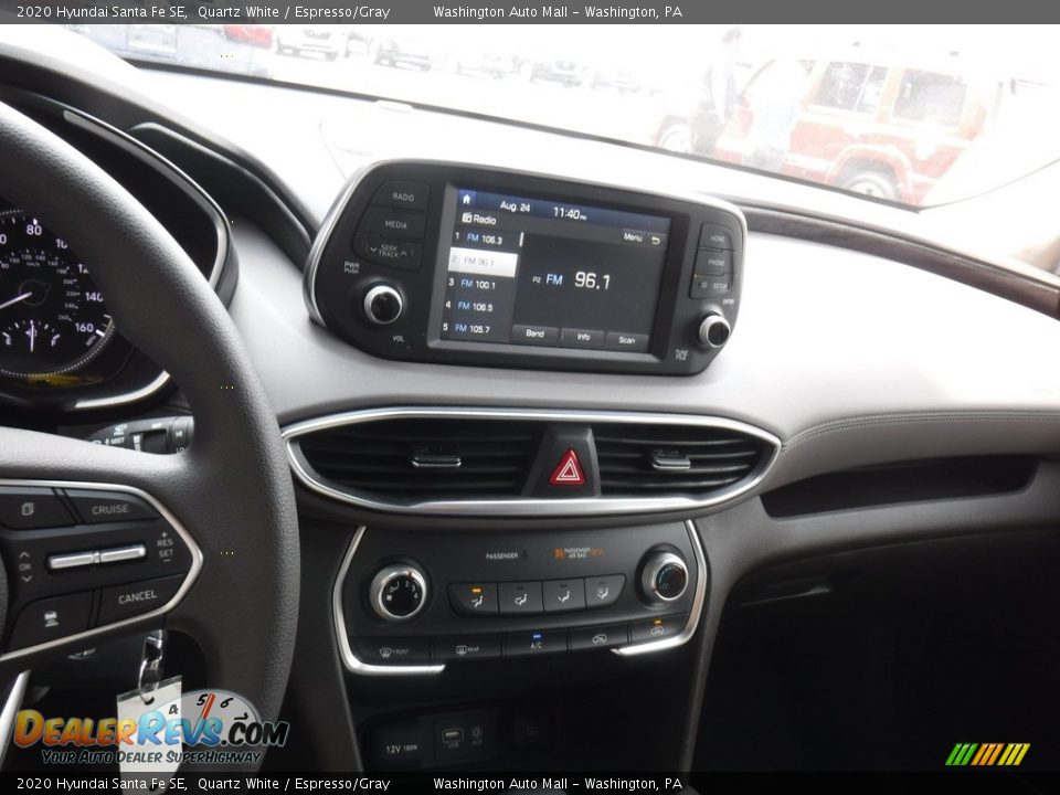 2020 Hyundai Santa Fe SE Quartz White / Espresso/Gray Photo #16