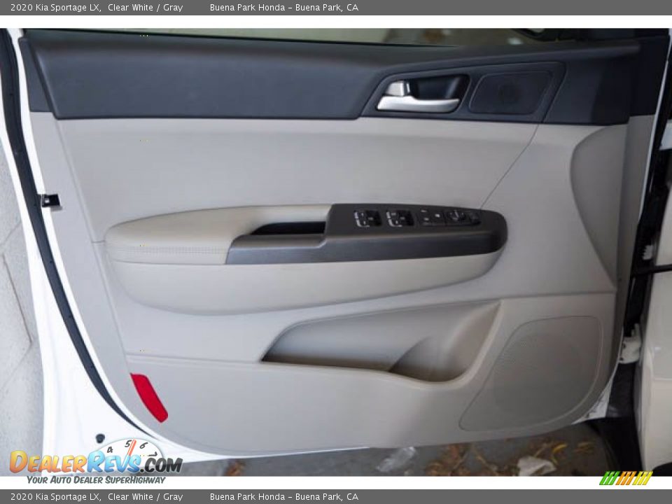 2020 Kia Sportage LX Clear White / Gray Photo #27