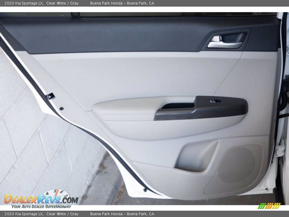 2020 Kia Sportage LX Clear White / Gray Photo #29
