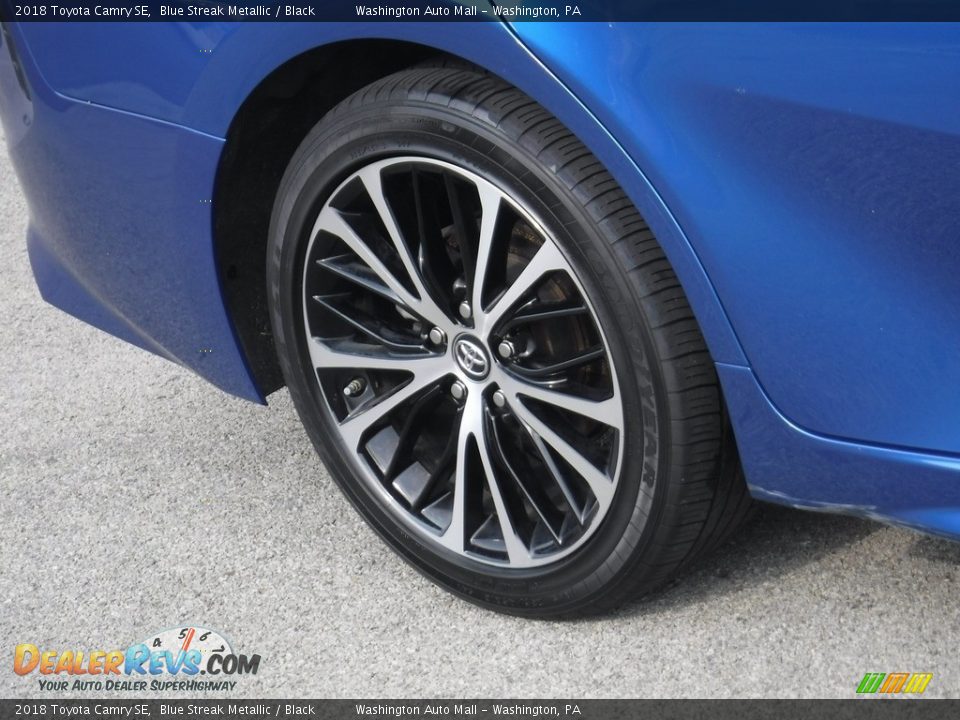 2018 Toyota Camry SE Blue Streak Metallic / Black Photo #7