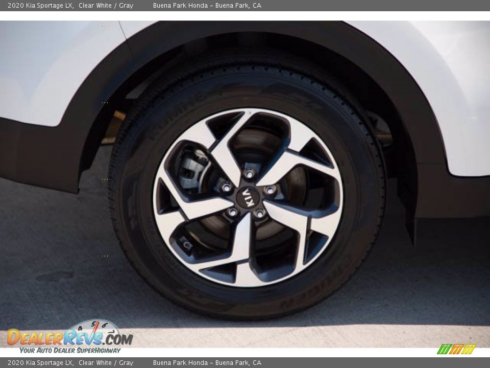 2020 Kia Sportage LX Clear White / Gray Photo #33