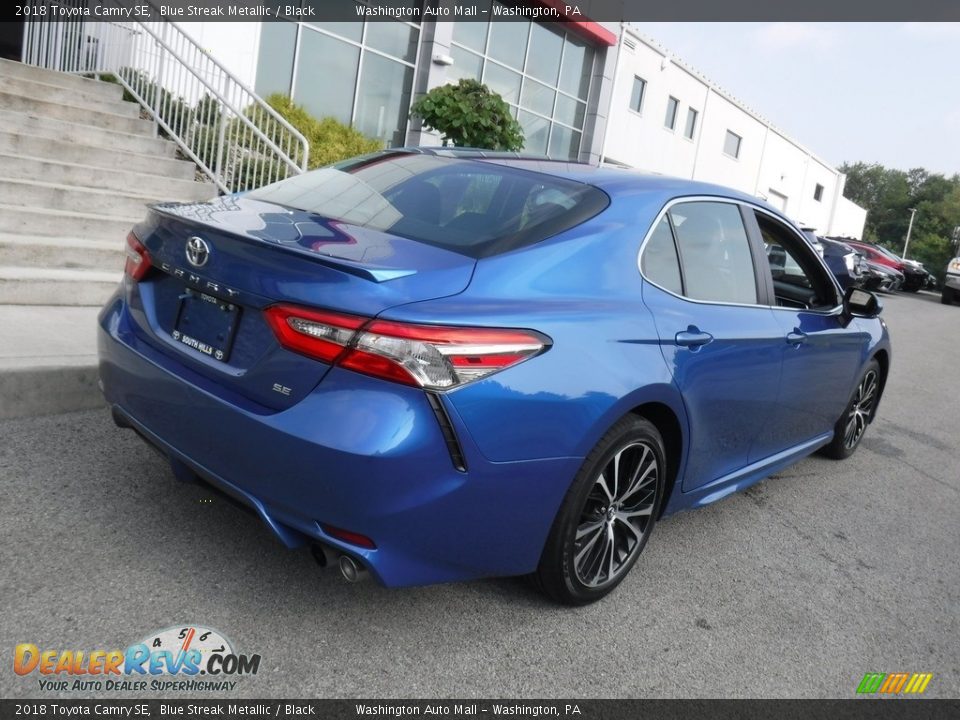 2018 Toyota Camry SE Blue Streak Metallic / Black Photo #13