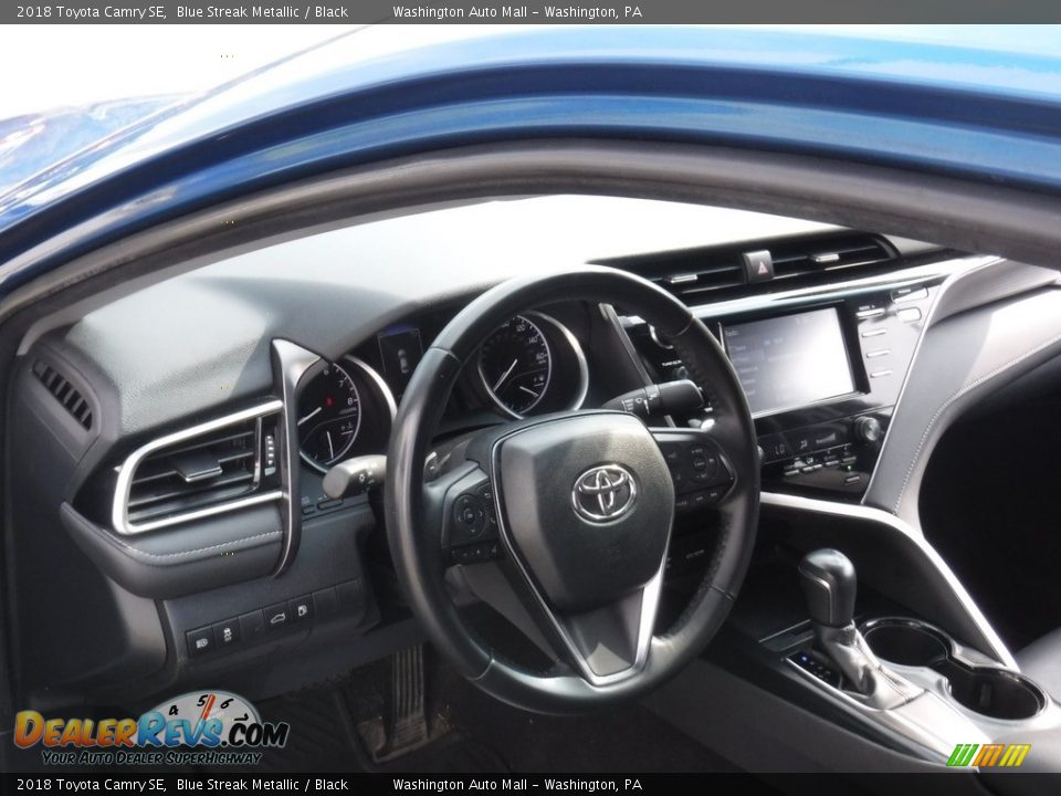 2018 Toyota Camry SE Blue Streak Metallic / Black Photo #15