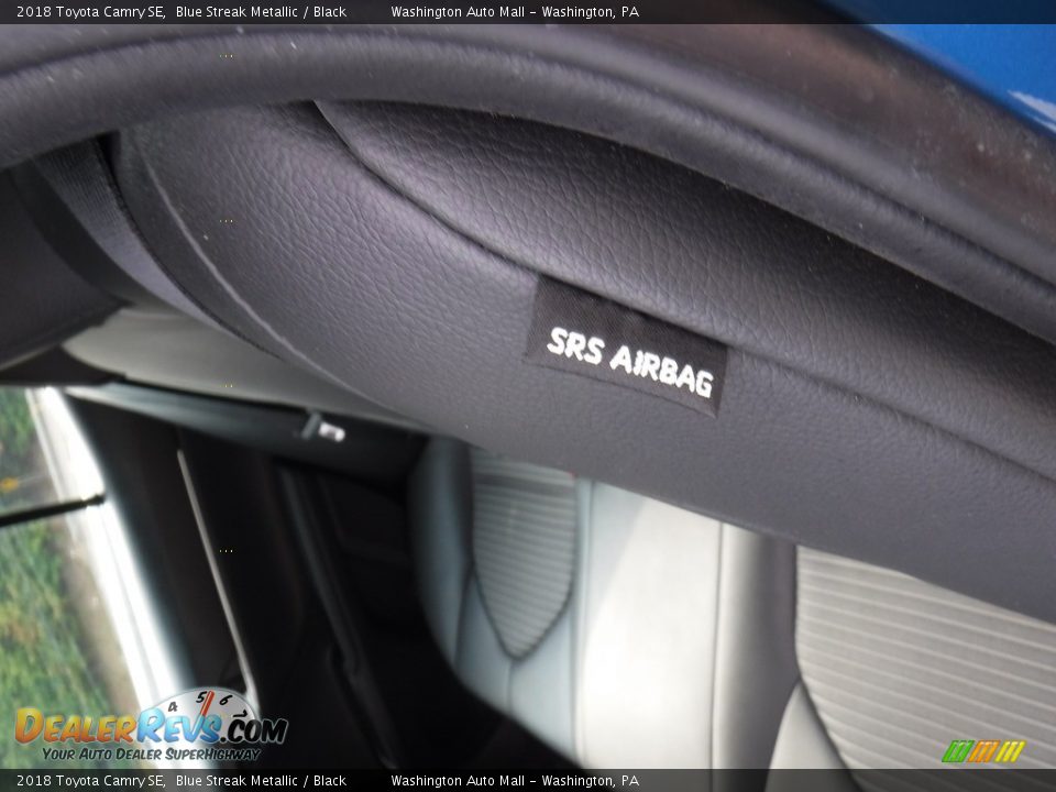 2018 Toyota Camry SE Blue Streak Metallic / Black Photo #18