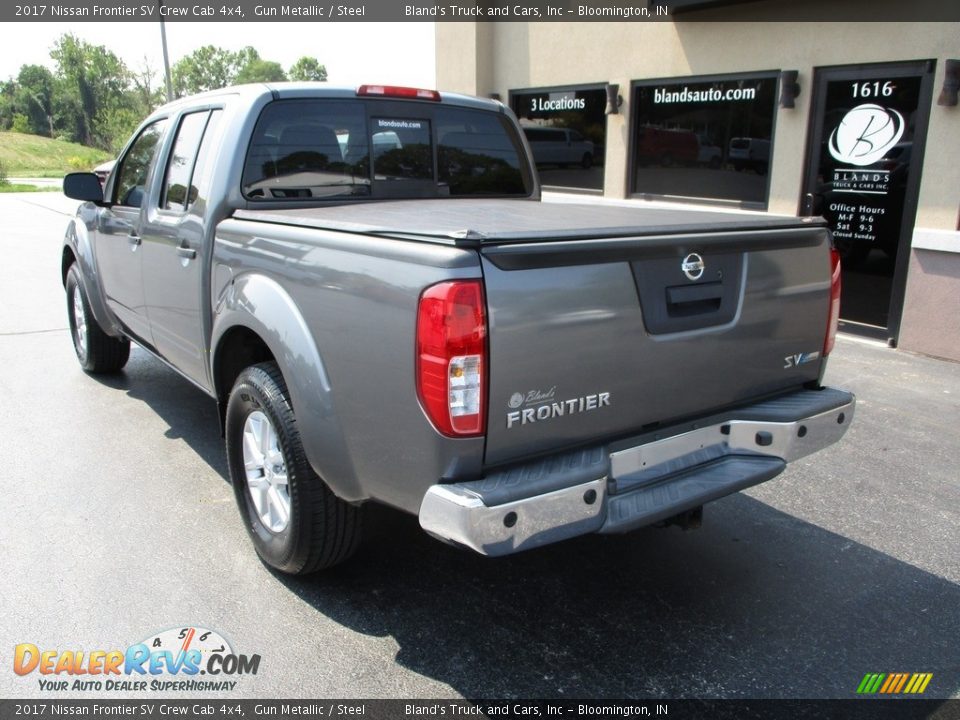 2017 Nissan Frontier SV Crew Cab 4x4 Gun Metallic / Steel Photo #3