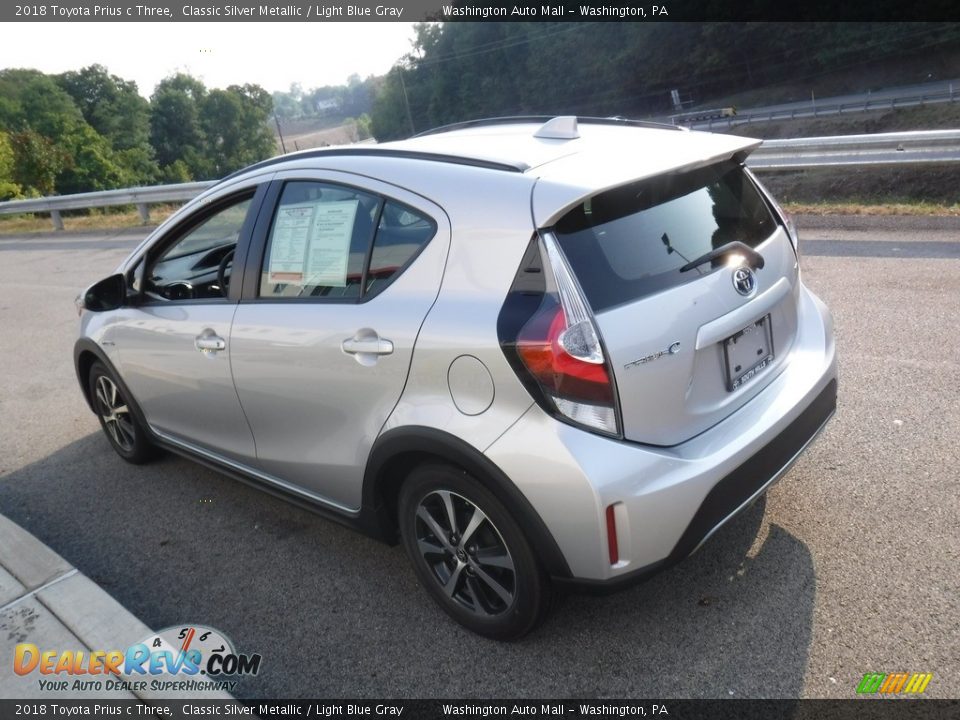 2018 Toyota Prius c Three Classic Silver Metallic / Light Blue Gray Photo #8