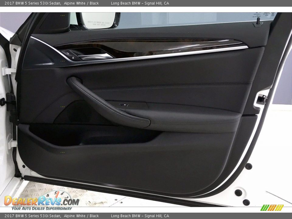 2017 BMW 5 Series 530i Sedan Alpine White / Black Photo #24