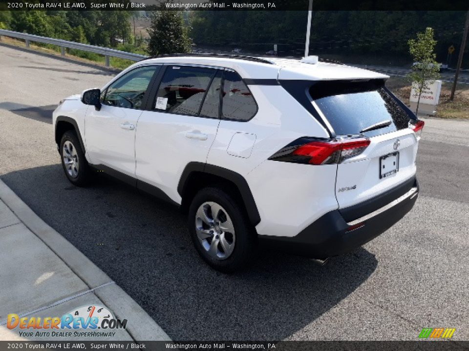 2020 Toyota RAV4 LE AWD Super White / Black Photo #2
