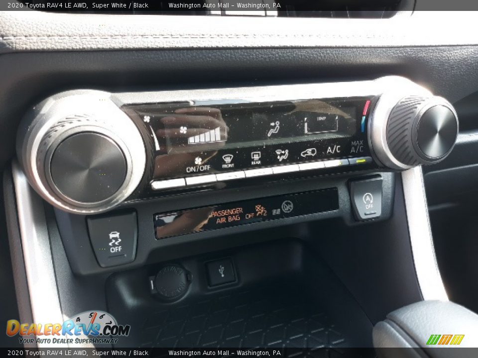 2020 Toyota RAV4 LE AWD Super White / Black Photo #14