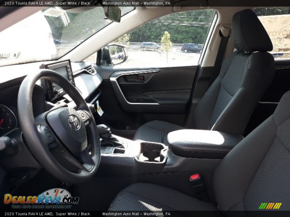 2020 Toyota RAV4 LE AWD Super White / Black Photo #21